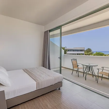 리조트 Virginia Family