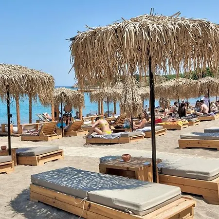 Virginia Family Kallithéa