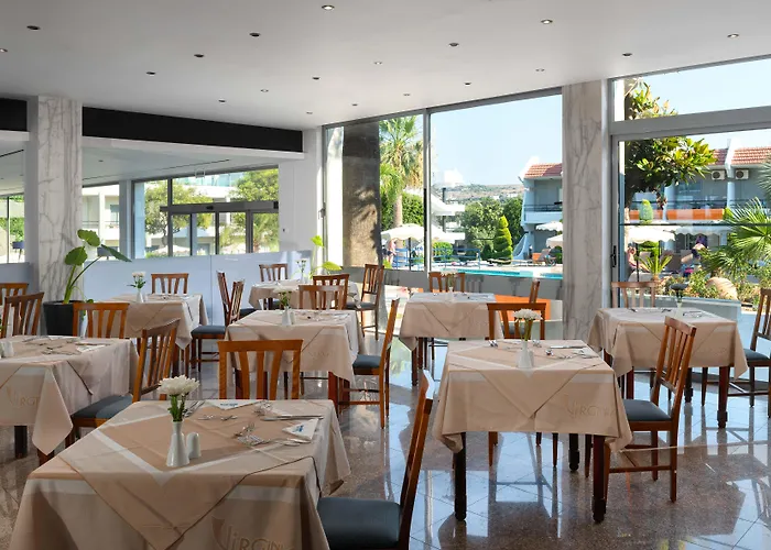 Virginia Family Complex Kallithéa