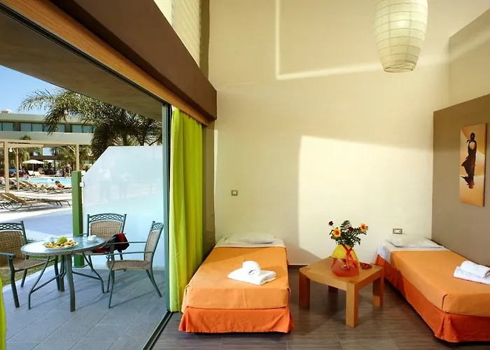 Virginia Family Complex