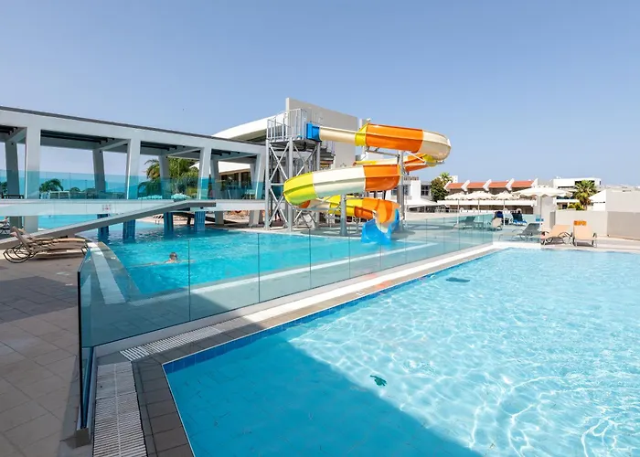 Virginia Family 4* Kallithéa