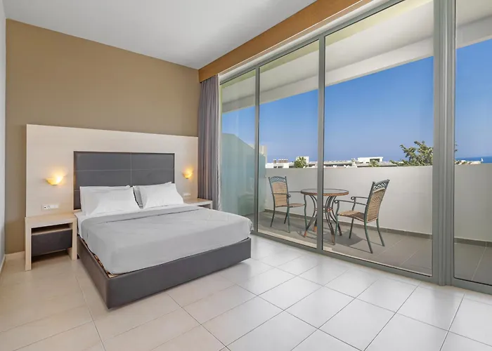 Virginia Family منتجع 4*