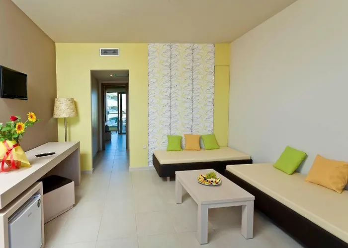 منتجع Virginia Family Kallithéa